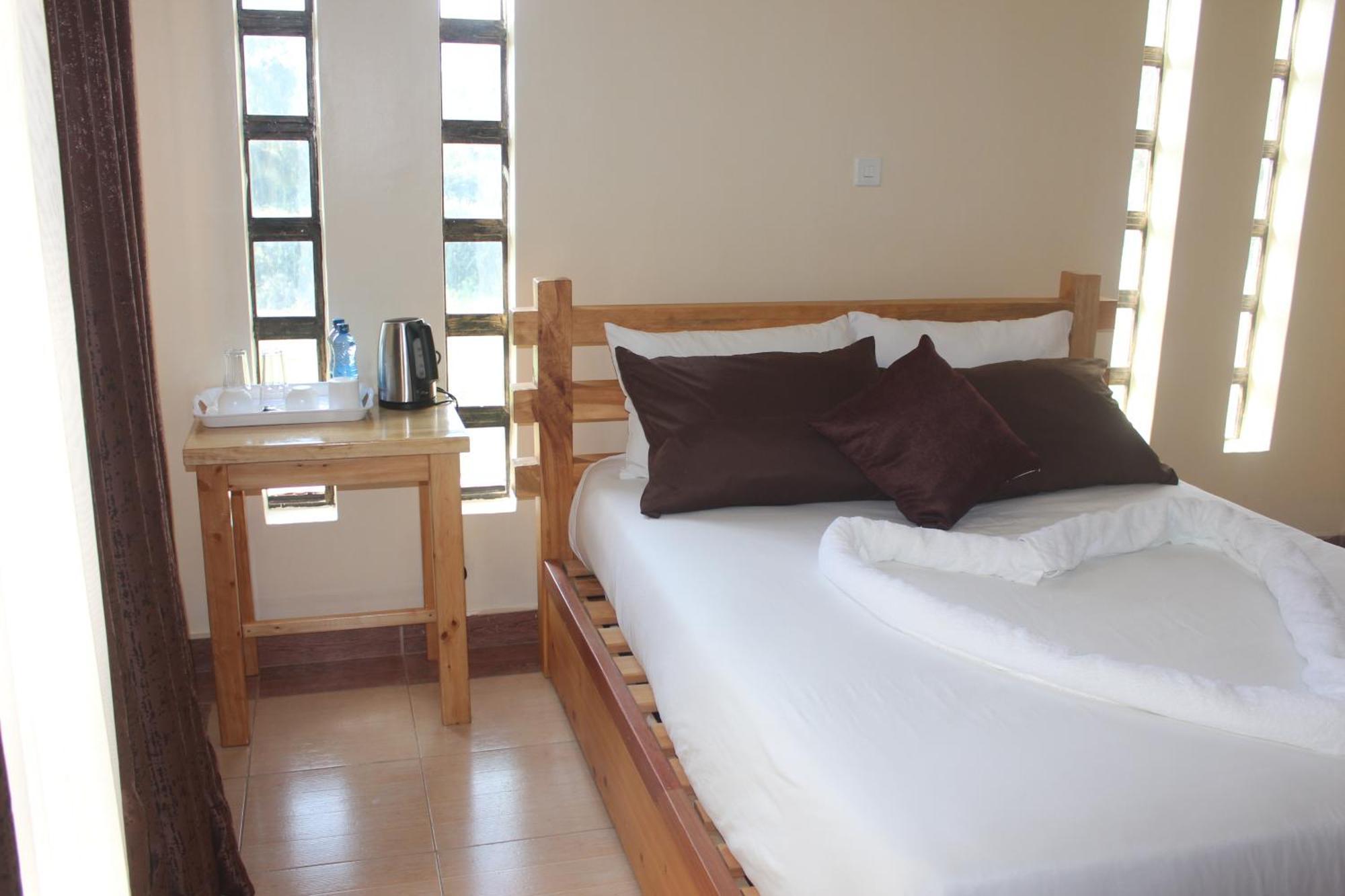 Eshborns House - Near Jomo Kenyatta International Airport And Sgr With Shuttle Services Syokimau ภายนอก รูปภาพ