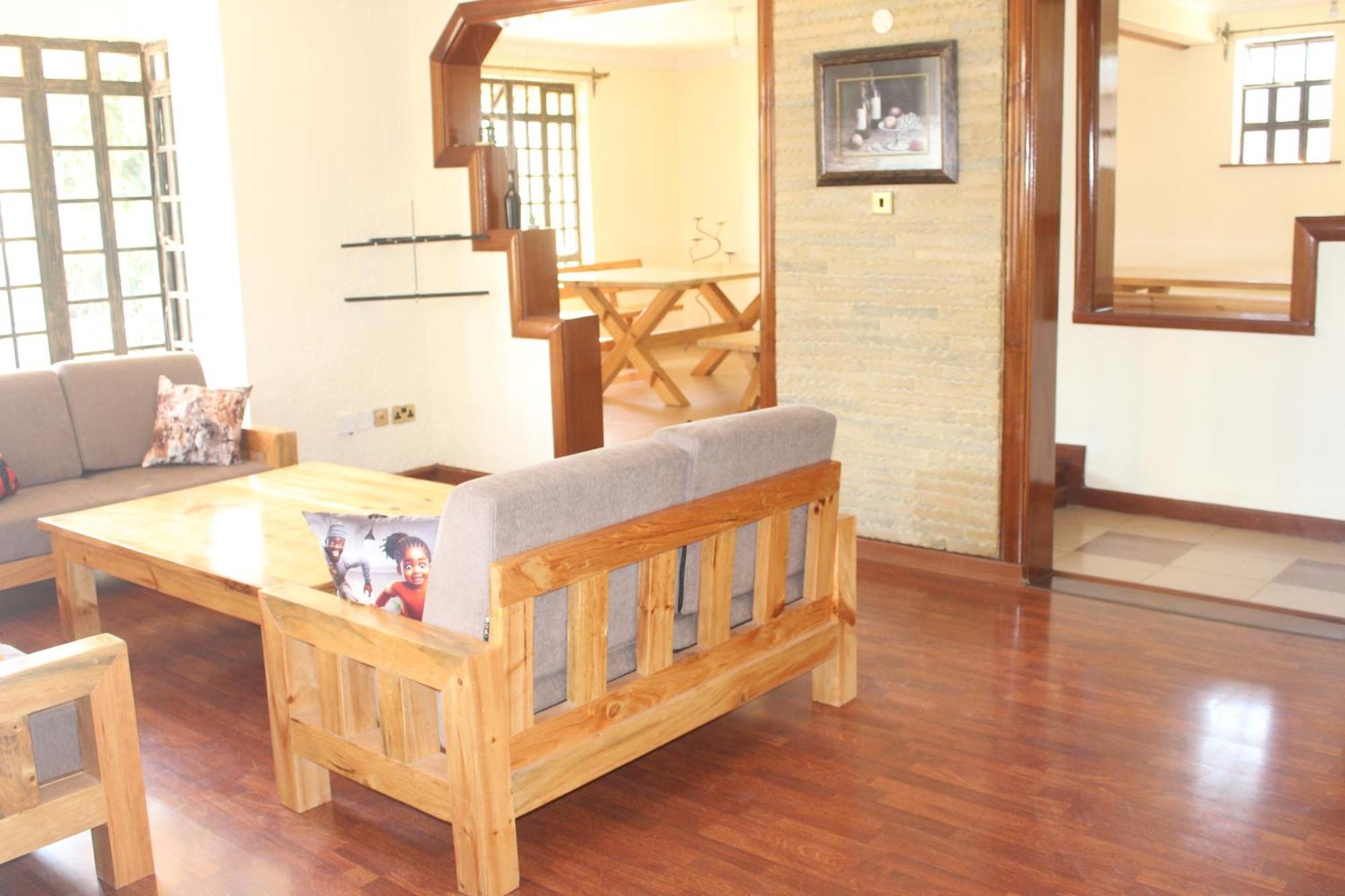 Eshborns House - Near Jkia Bed & Breakfast Syokimau ภายนอก รูปภาพ